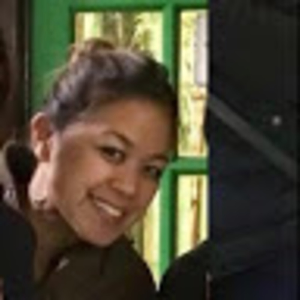 Meet your Posher, Laura